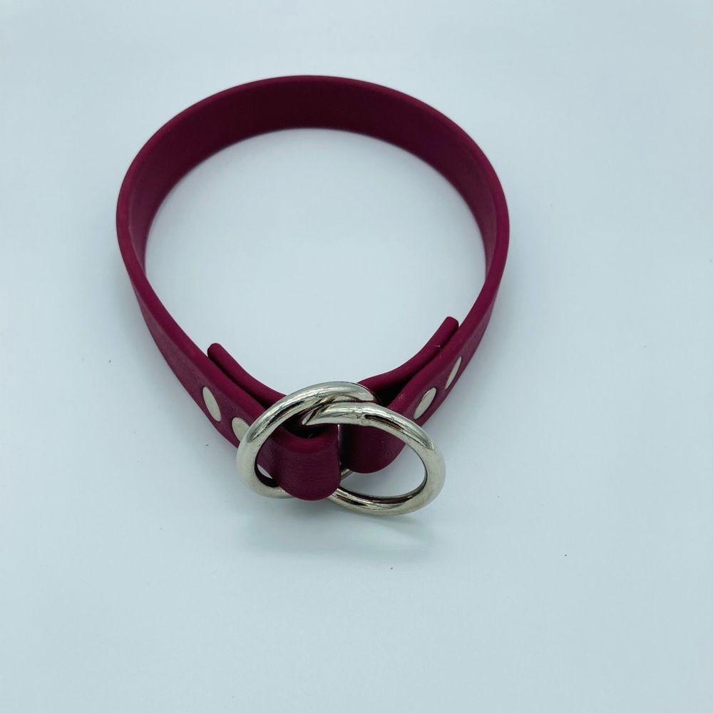 New burgundy BioThane dog collar 🐶